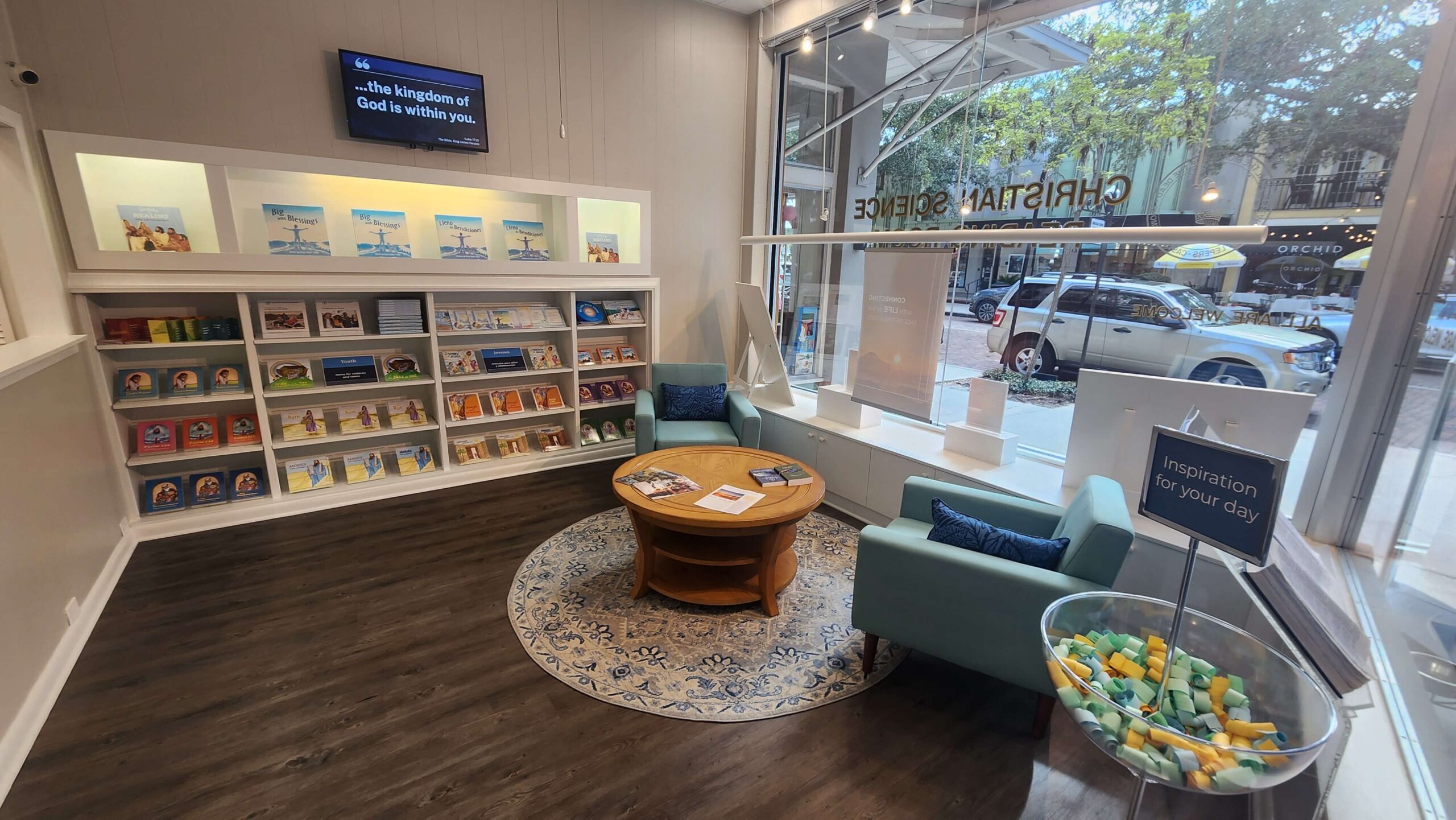 a storefront, retail space professionally cleaned by Janstar Janitorial Services
